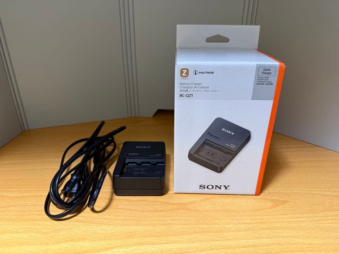 フラッシュ等付属品多数　SONYa7CⅡ ズームレンズキットILCE-7CM2L