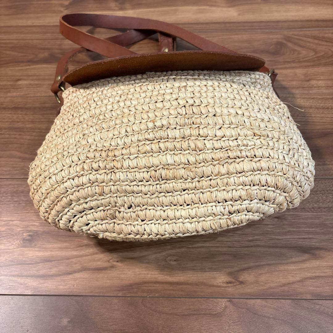 【極美品】IL BISONTE イルビゾンテ カゴ レザー ショルダーバッグ