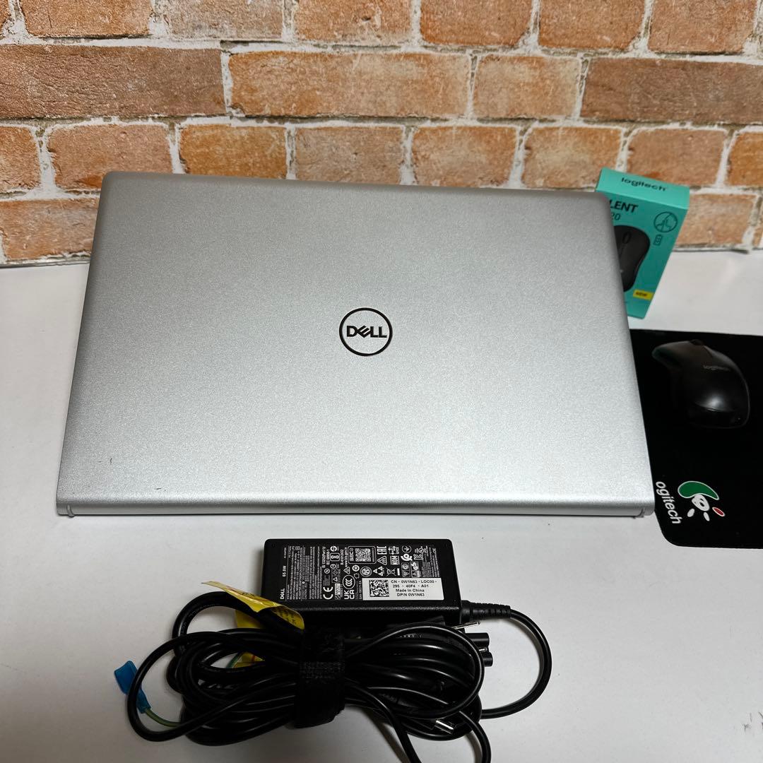 美品DELLノート PC Core i7 第11世代　メモリ16GB Win11