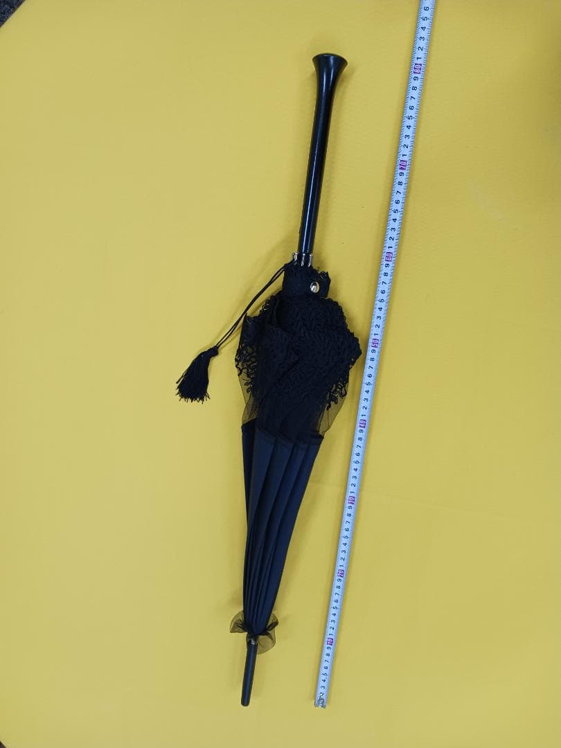 フランス製　レース黒長日傘 タッセル付き　未使用