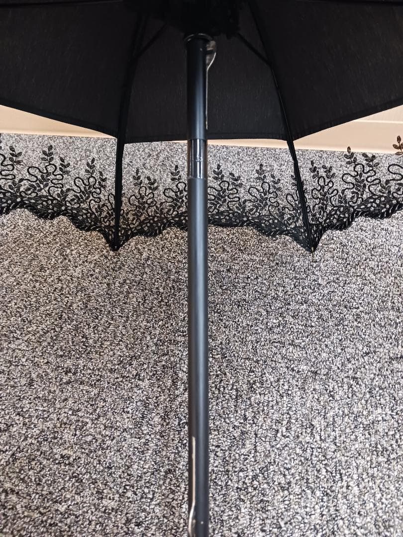 フランス製　レース黒長日傘 タッセル付き　未使用