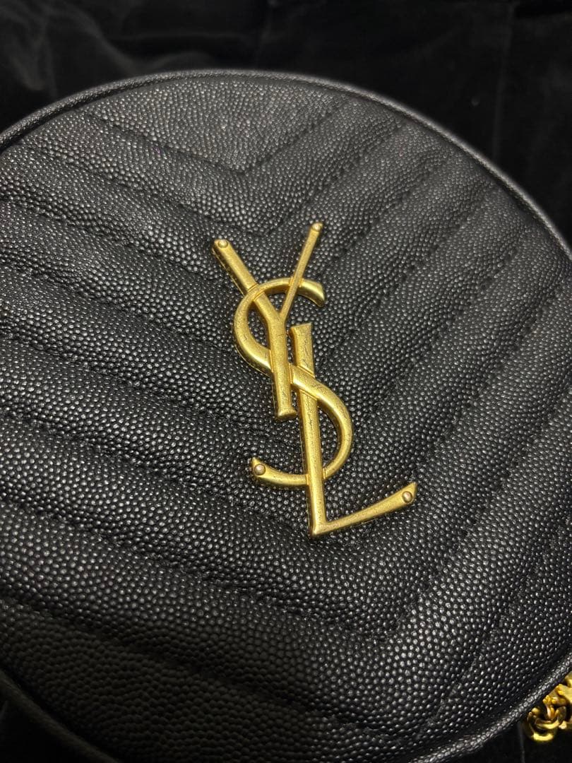 最終値下げ YSL サンローラン ヴィニル ラウンド ショルダー バッグ
