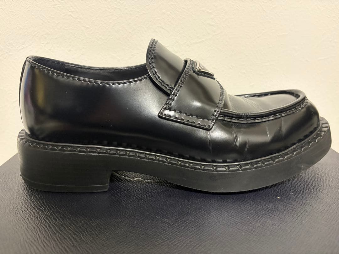 PRADA チョコレートブラッシュドレザーローファー　サイズ UK6 1/2