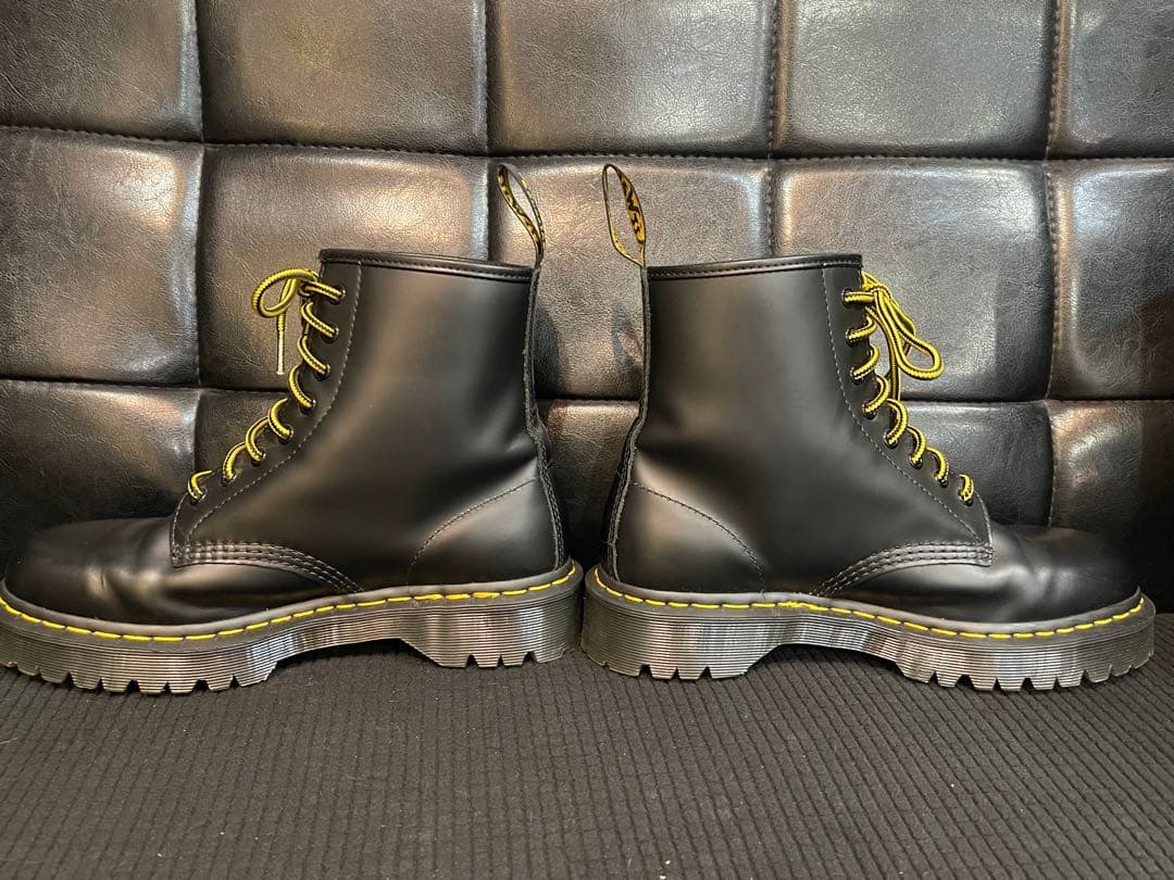 ドクターマーチン 8ホールブーツ 25345 UK8ブラック