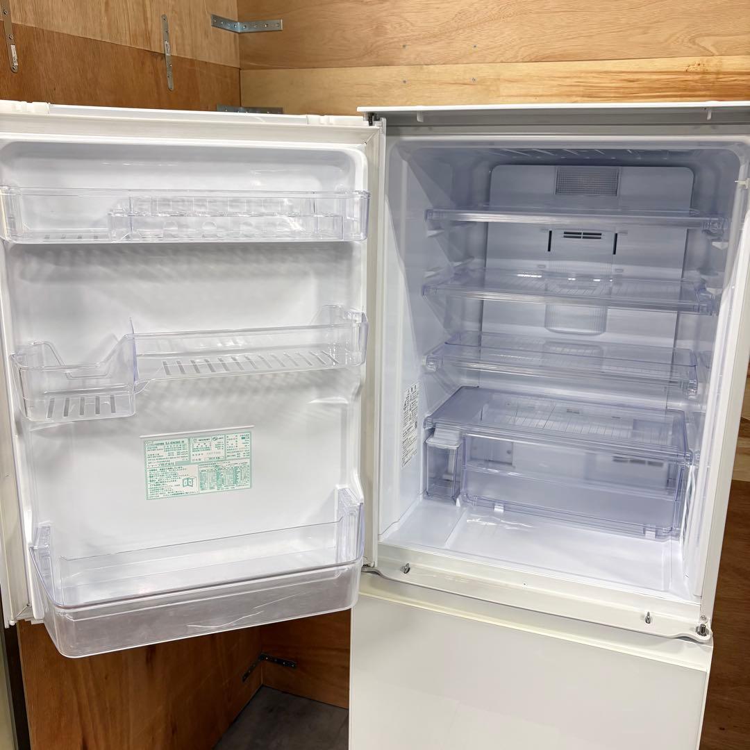 一都三県限定　配送設置無料　冷蔵庫　3ドア　SHARP 両開き　356L