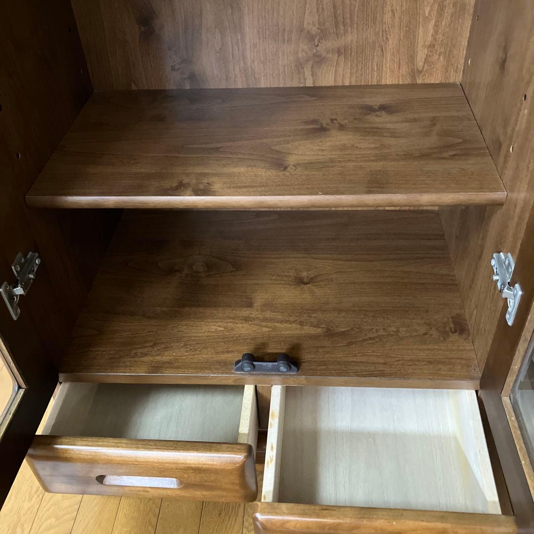 木製ブラウンガラスキャビネット