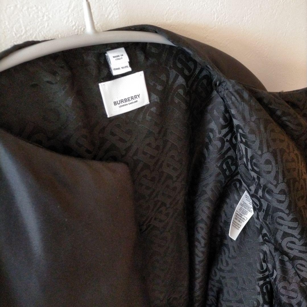 BURBERRY ブラック ポンチョ・ケープコート