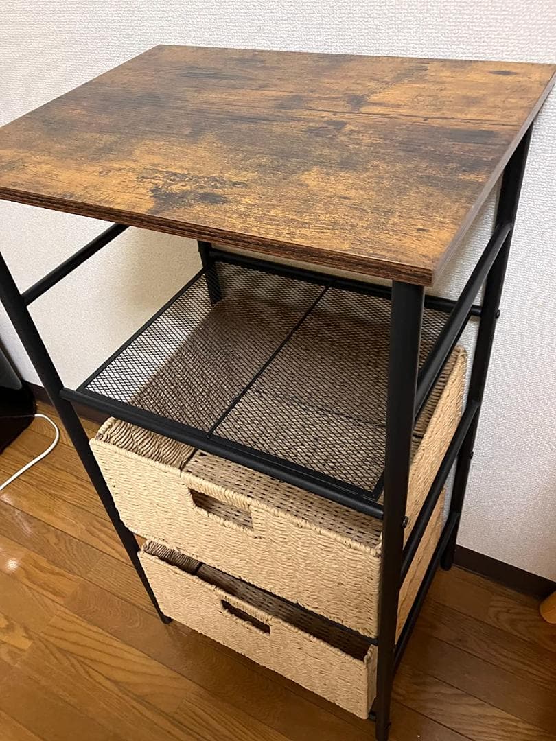 スタイリッシュで機能的 ラック 棚 使い勝手の4段収納