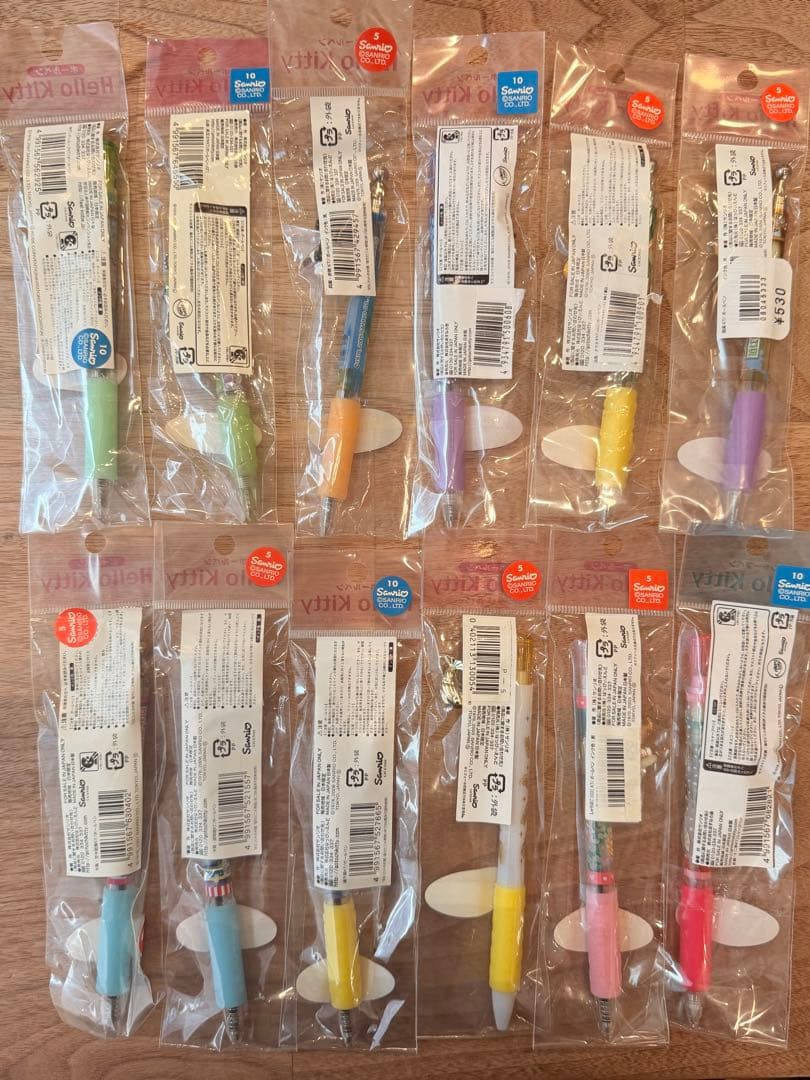 ご当地キティボールペン11本シャープペンシル1本セット