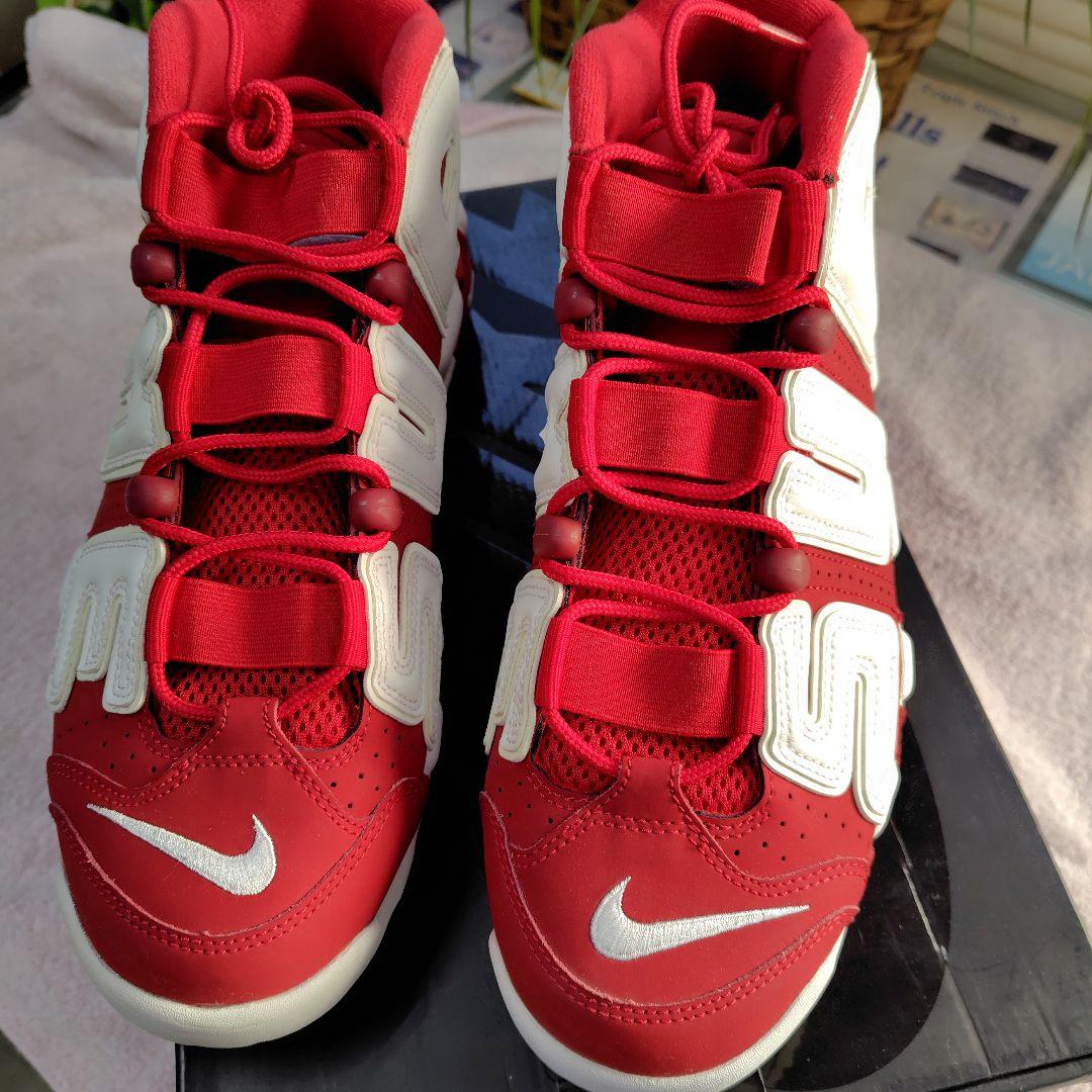 Nike AIR MORE UPTEMPO✕ Supreme レッド