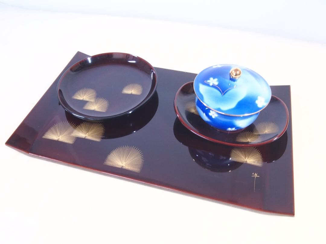 【未使用】輪島塗 東恒博 溜塗 寿松沈金 おもてなし揃5客 卓上膳/銘々皿/茶托