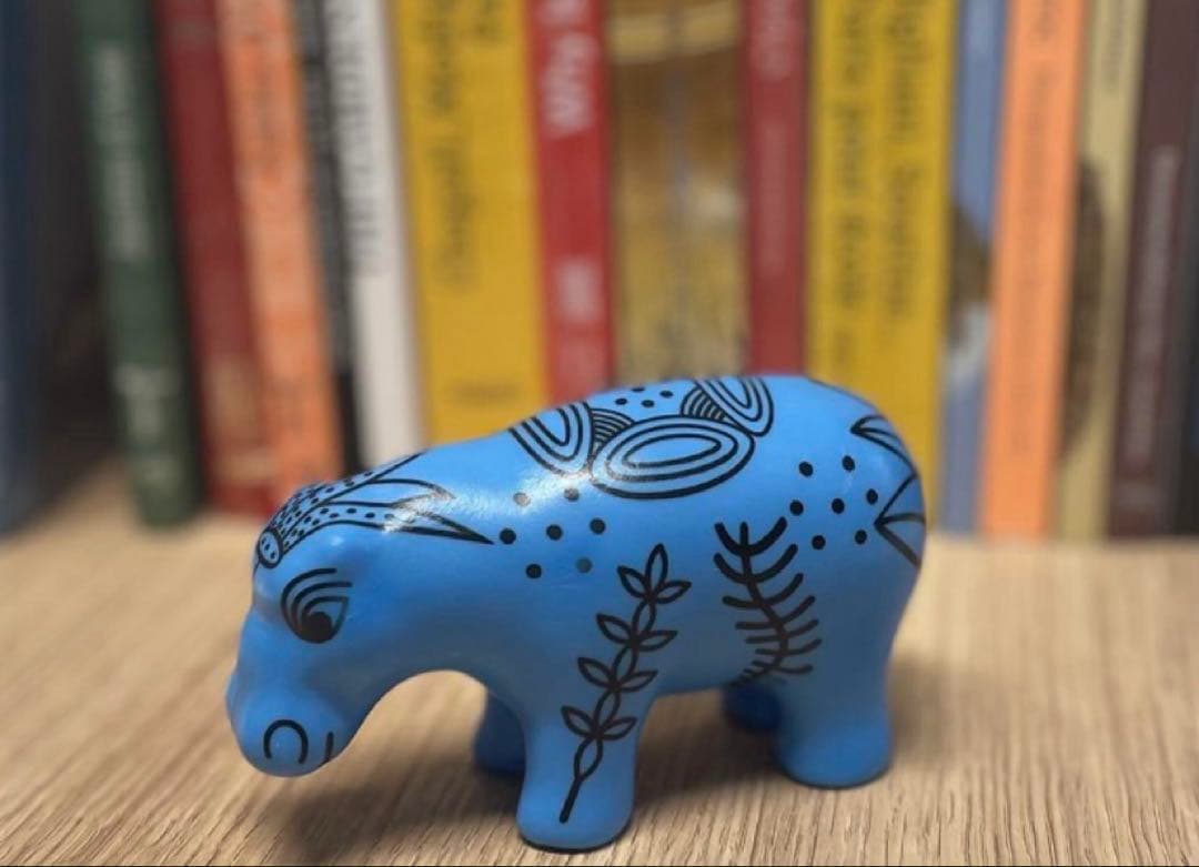 週末セール【LOUVRE】ルーブル美術館　青いカバ　エジプト古代埋蔵品　樹脂製