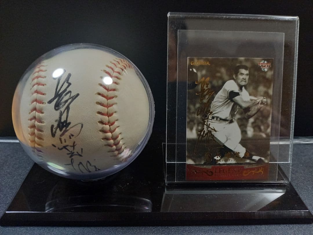 長嶋茂雄　読売巨人軍　終身名誉監督　直筆サインボール　台座付き