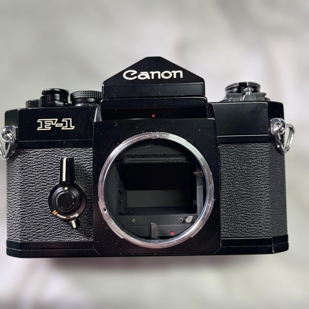 美品　キャノンF-1 フィルムカメラ New FDレンズ　ズームレンズ　セット