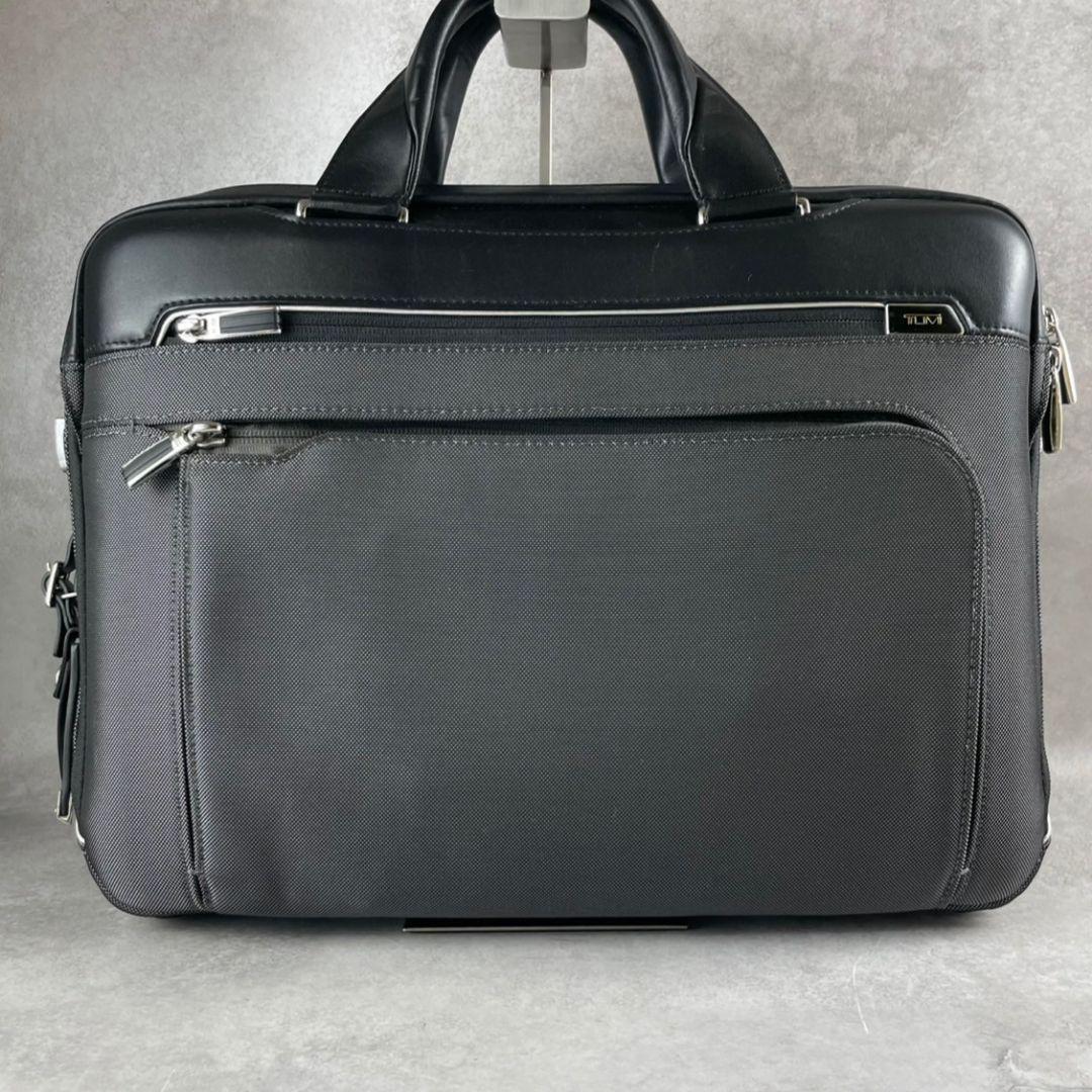TUMI トゥミ ビジネスバッグ ARRIVE LINCOLN サドラー 現行