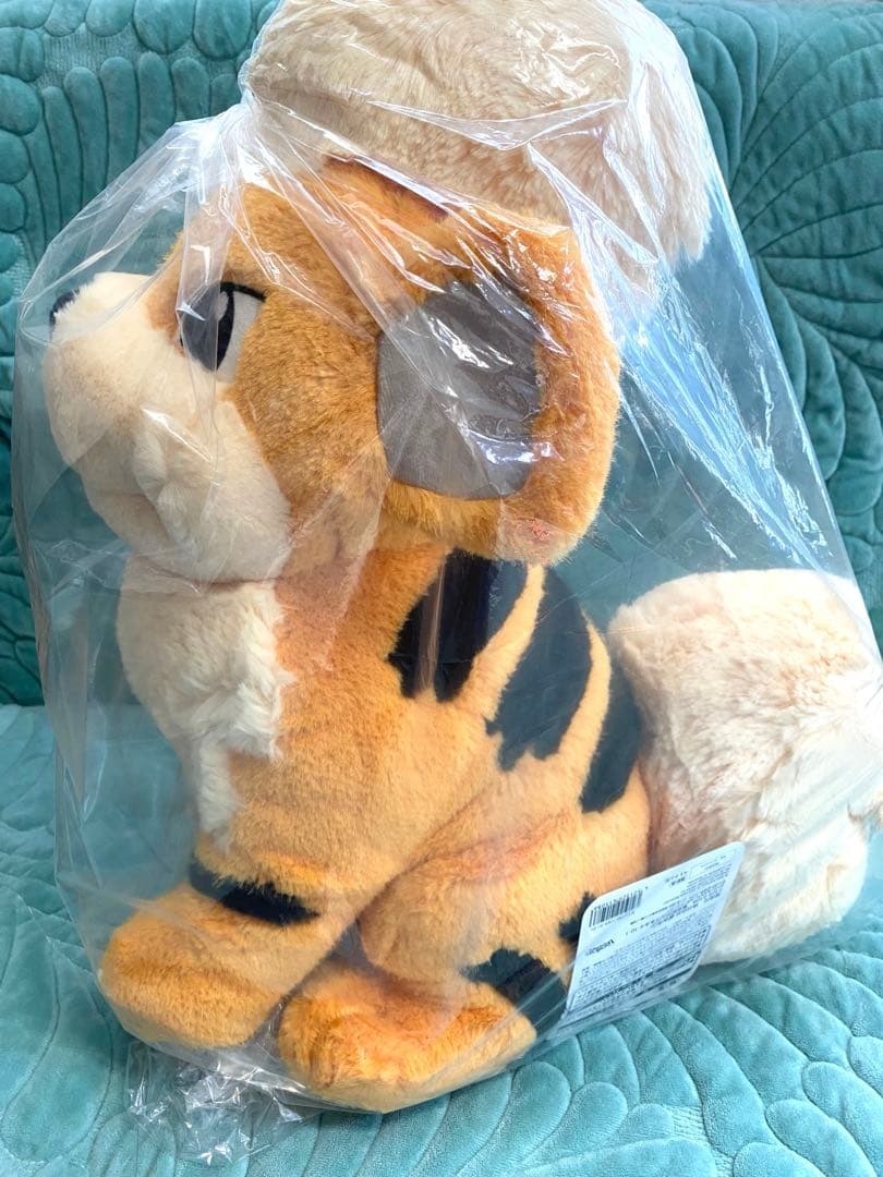 ポケモンセンターセンター おすわりぬいぐるみ ガーディ