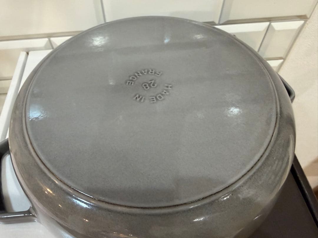 STAUB 両手鍋 グレー 28cm