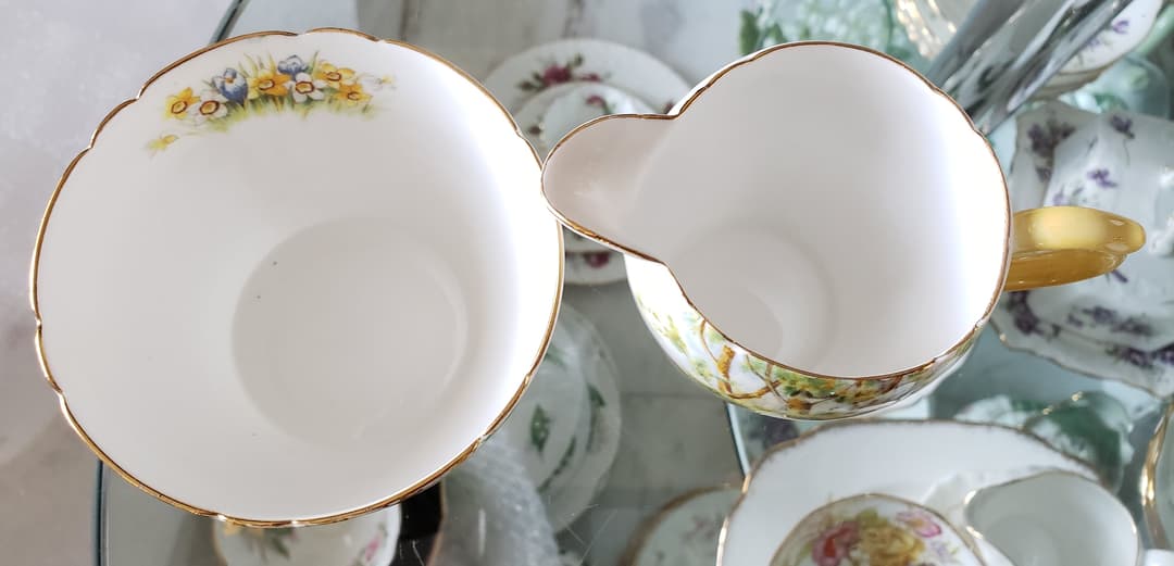 皆様画像確認用 ③ シェリー ダフォディルタイム  水仙 風景画 カップ