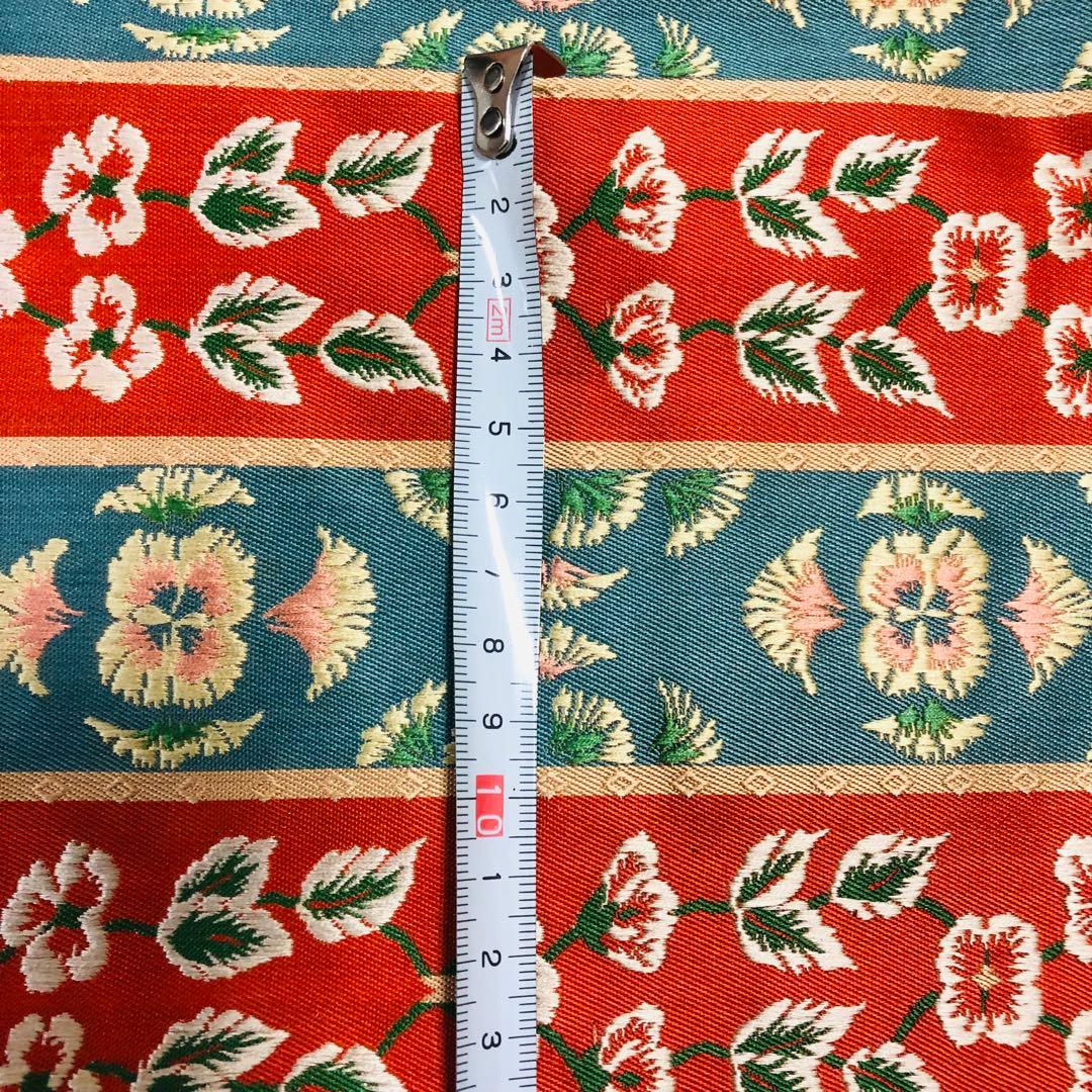 9 龍村　天平繍華文錦　54×130 テーブルセンター　織物　花柄