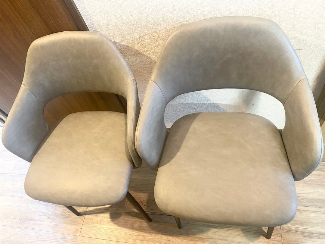 2脚セット　モダンダイニングチェア グレー