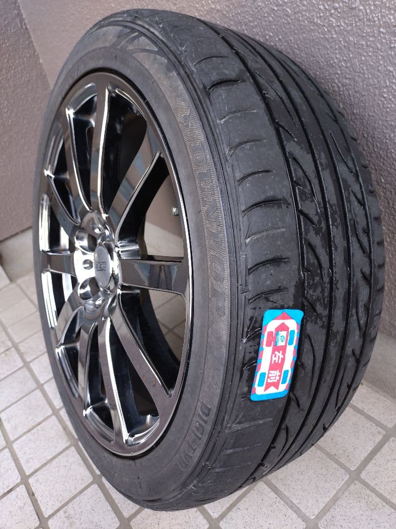 【無限】NR 18㌅アルミホイール　ブラックメタル　タイヤ、盗難防止ナット付き