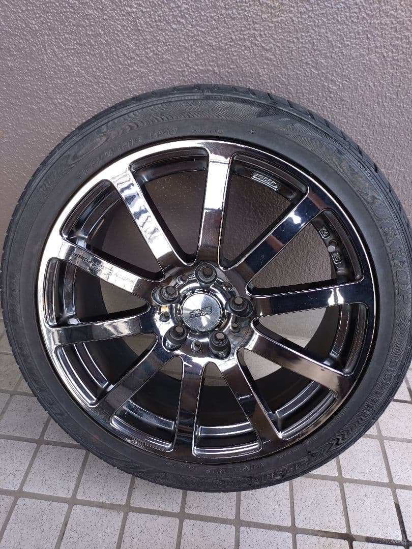 【無限】NR 18㌅アルミホイール　ブラックメタル　タイヤ、盗難防止ナット付き