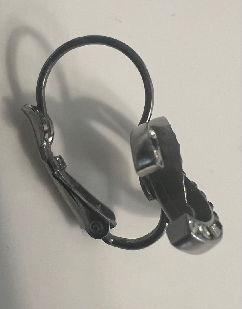 シャネル　ピアス　片耳のみ　箱つき