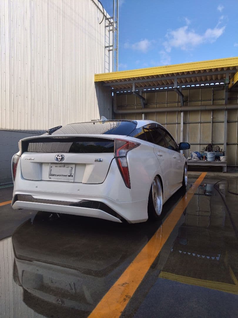 スキッドレーシング 50 プリウス 調整式アッパーアーム 使用期間３ヶ月