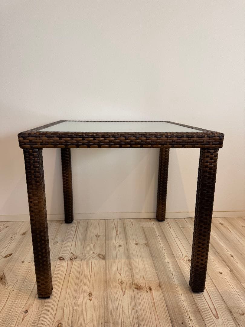 ラタン調 ガラストップ エーゲテーブル 屋外可 カフェ ガーデン②