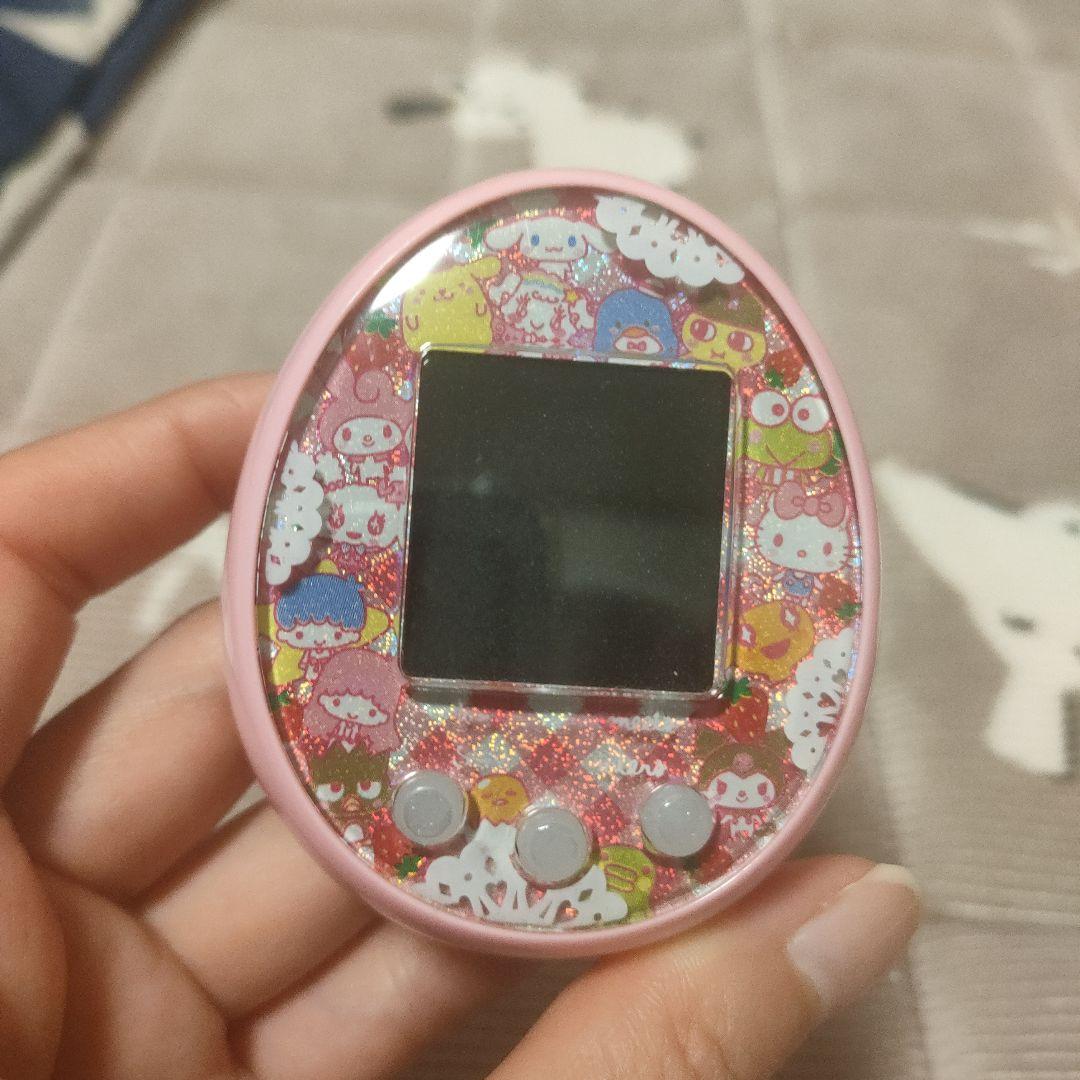 サンリオ　たまごっちみーつ