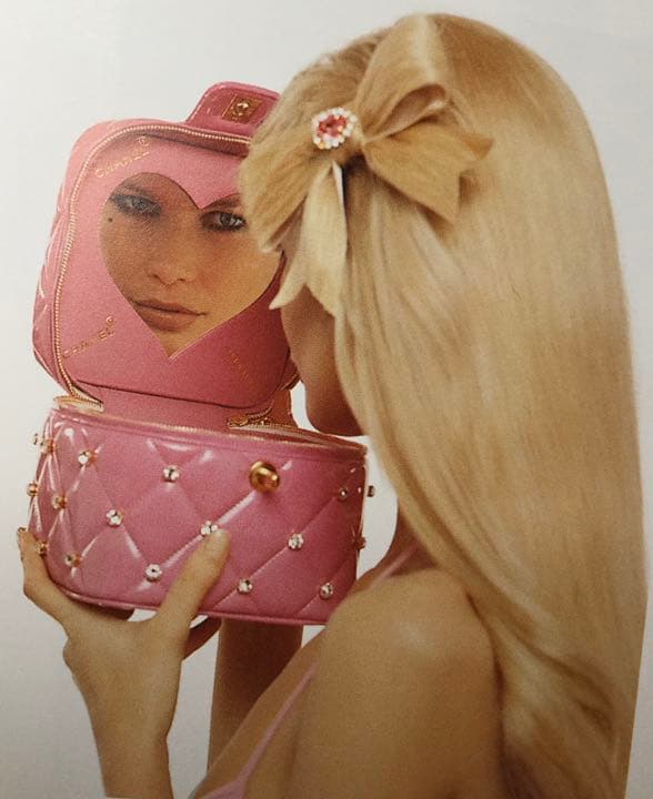 CHANEL カタログ