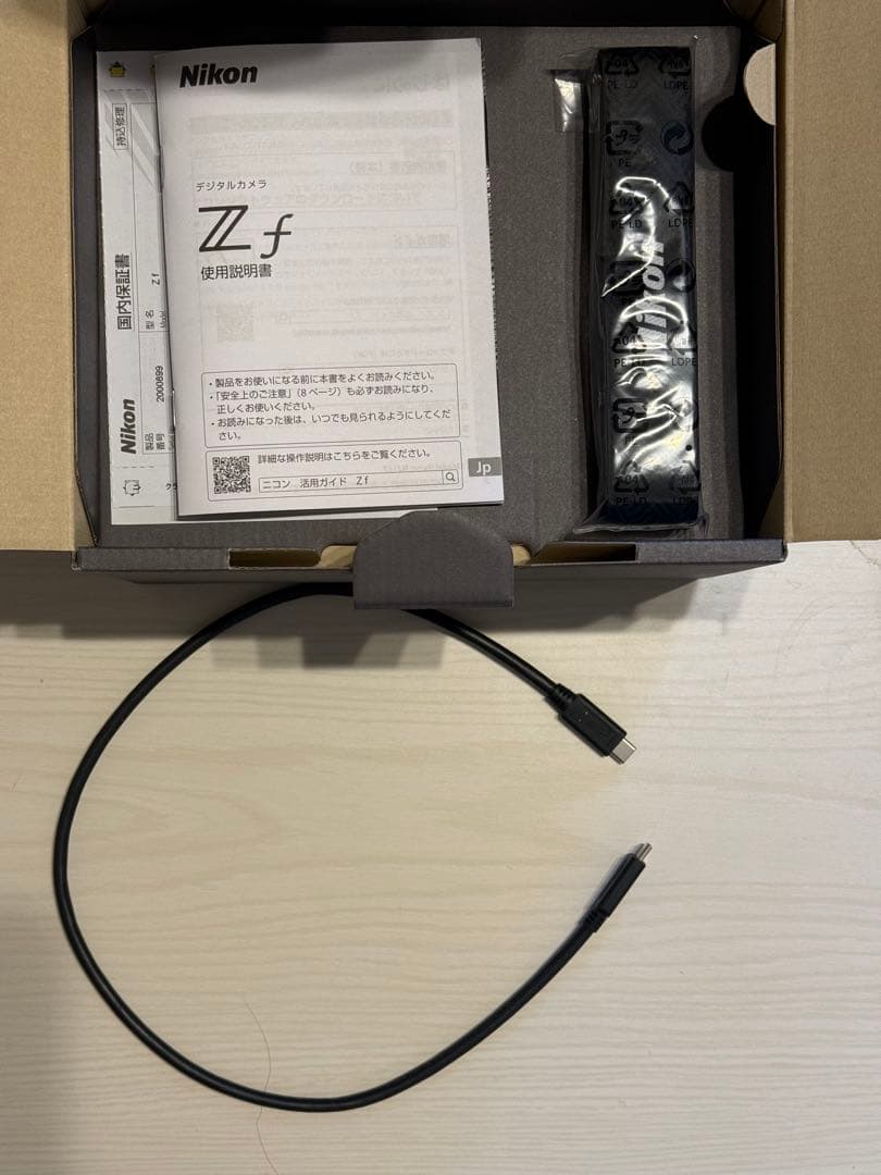 Nikon Zf ミラーレスカメラ ブラック