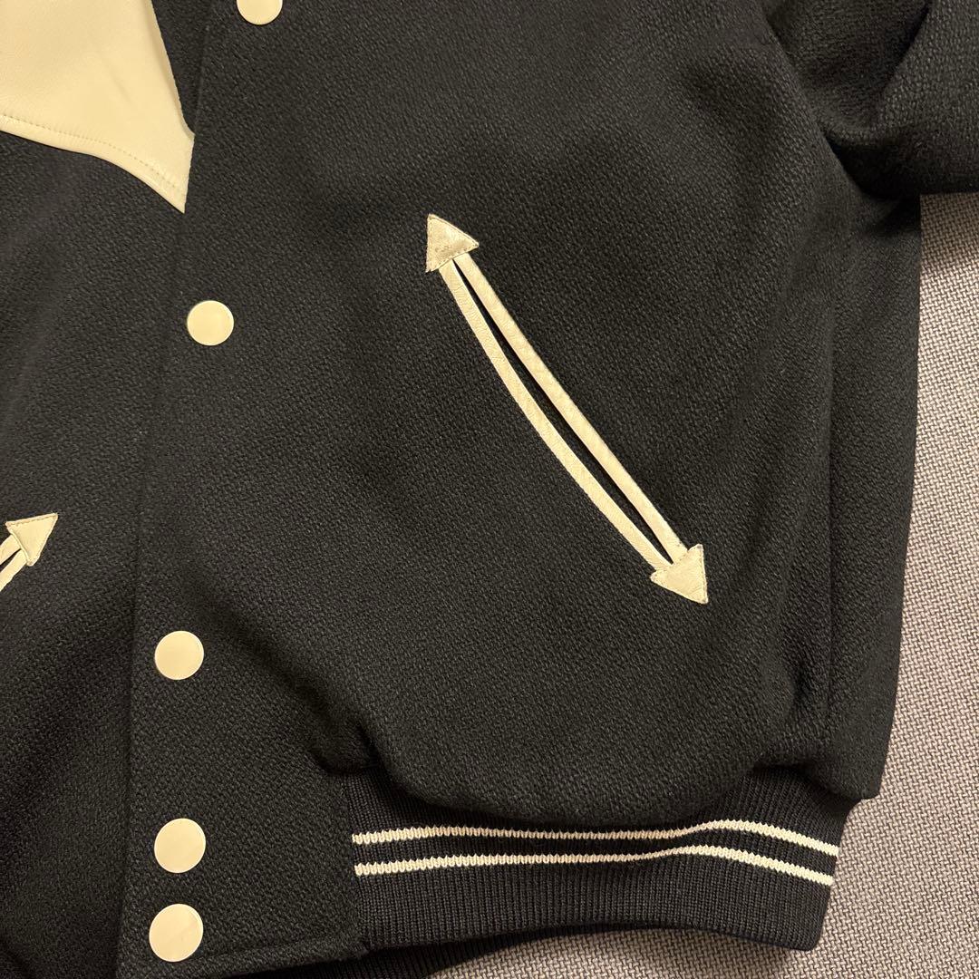 Lisa着用Celine 19aw テディジャケット スタジャン