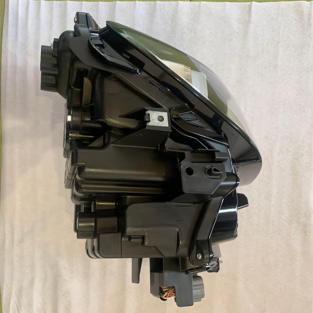 CX-60.CX-80用右側LEDヘッドライト K31W-51-030M