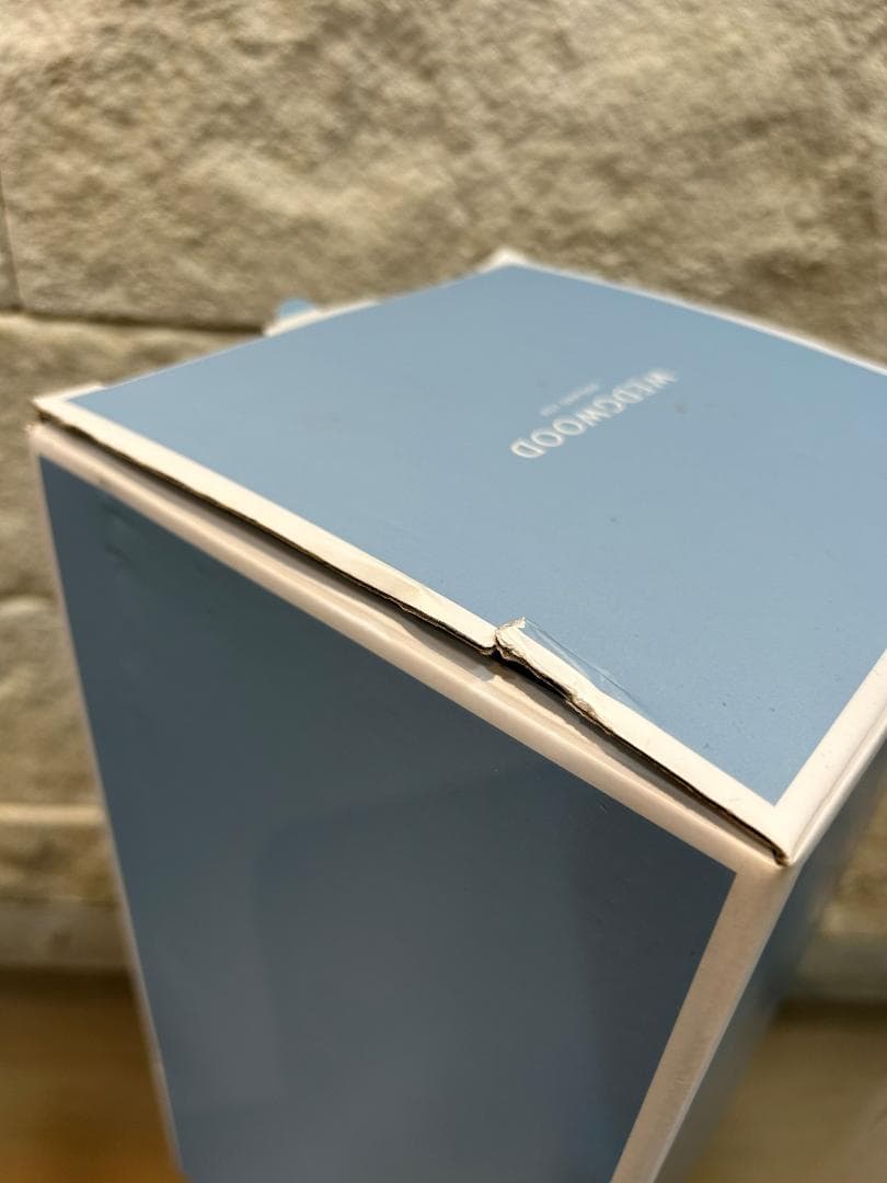  ウエッジウッド ホワイトフォリア ベース 花瓶 30cm