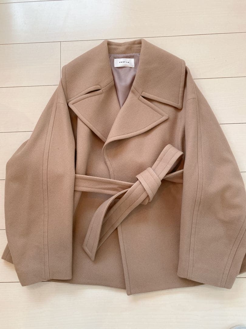 【専用】FRAY I.D フレイアイディー　ビッグカラーショートコート　キャメル