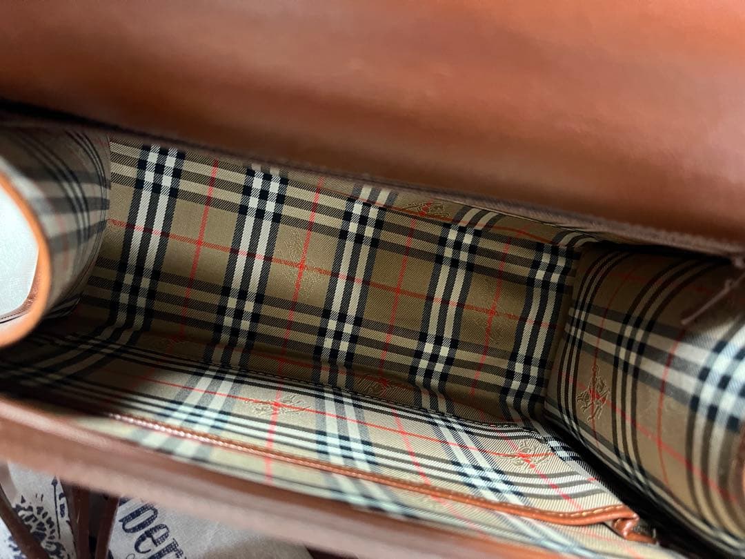 Burberry ブラウンレザー ハンドバッグ ショルダー