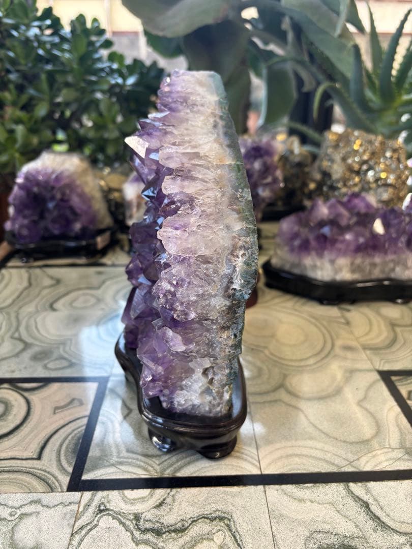 3. アメジスト　ストーン　鉱石　希少　置物　インテリア 2