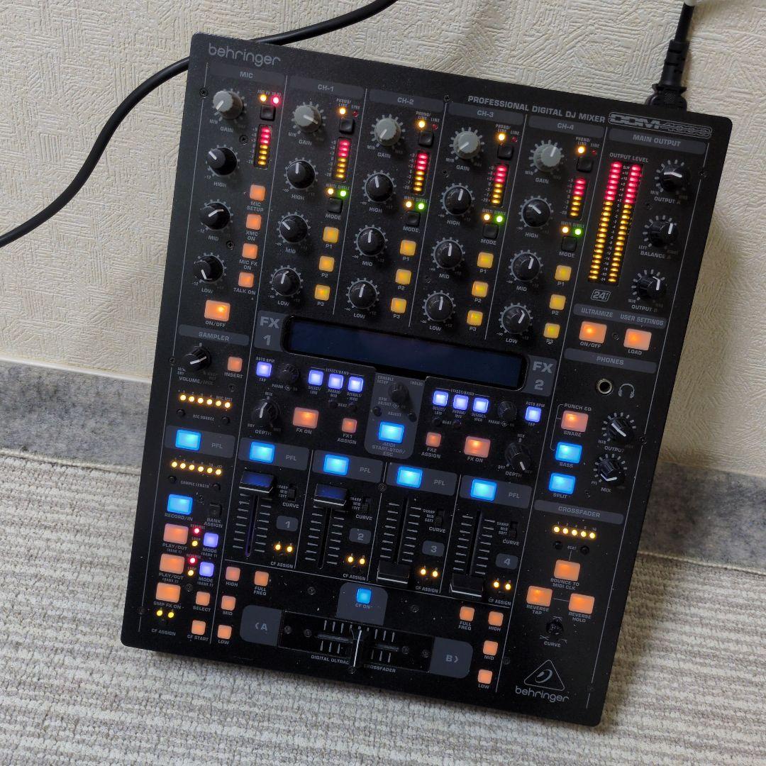 BEHRINGER DDM4000 djミキサー