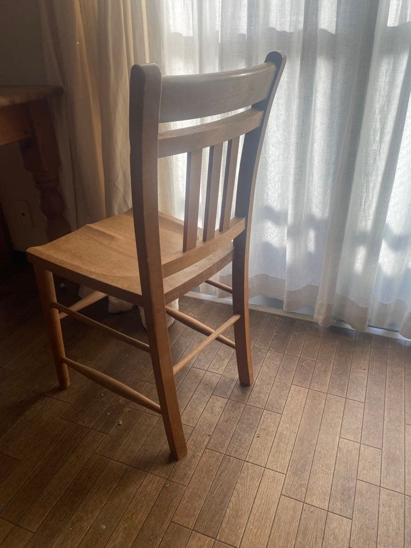 4 ペニーワイズ　チェア　椅子　京都府京田辺市