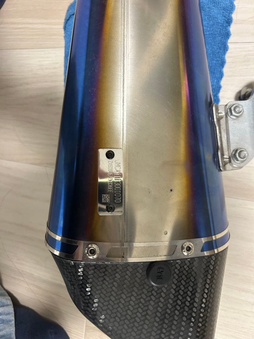 zx6r ヨシムラマフラー R‐11 政府認証　チタンブルーカバー