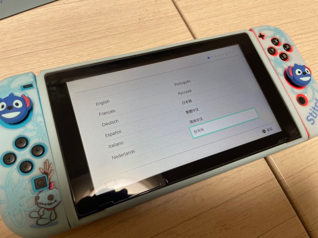 Nintendo Switch本体セット　(SDカード付き)