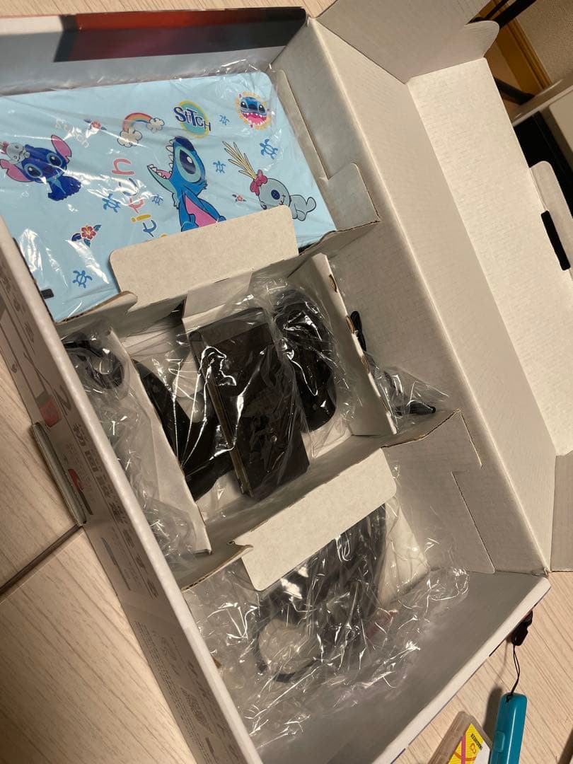 Nintendo Switch本体セット　(SDカード付き)