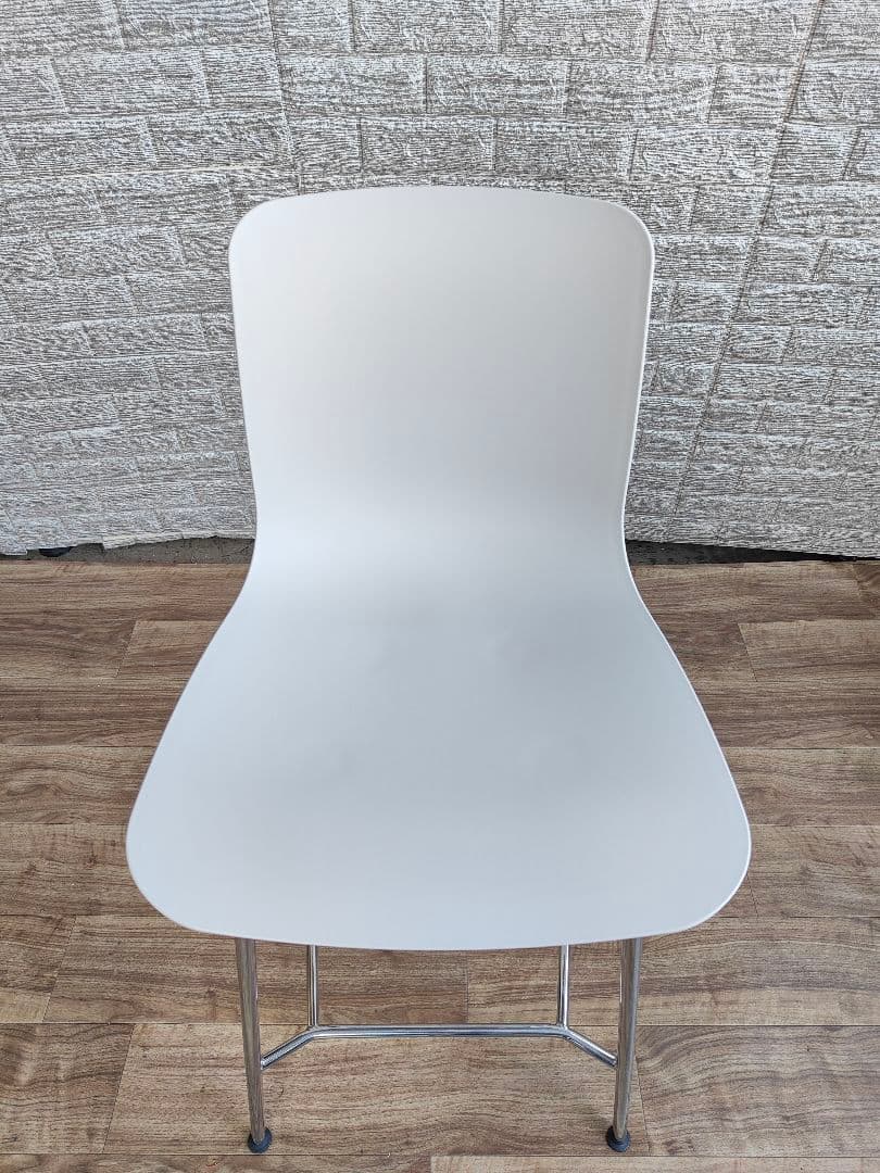 vitra ヴィトラ HAL RE スツール ミディアム コットンホワイト 1