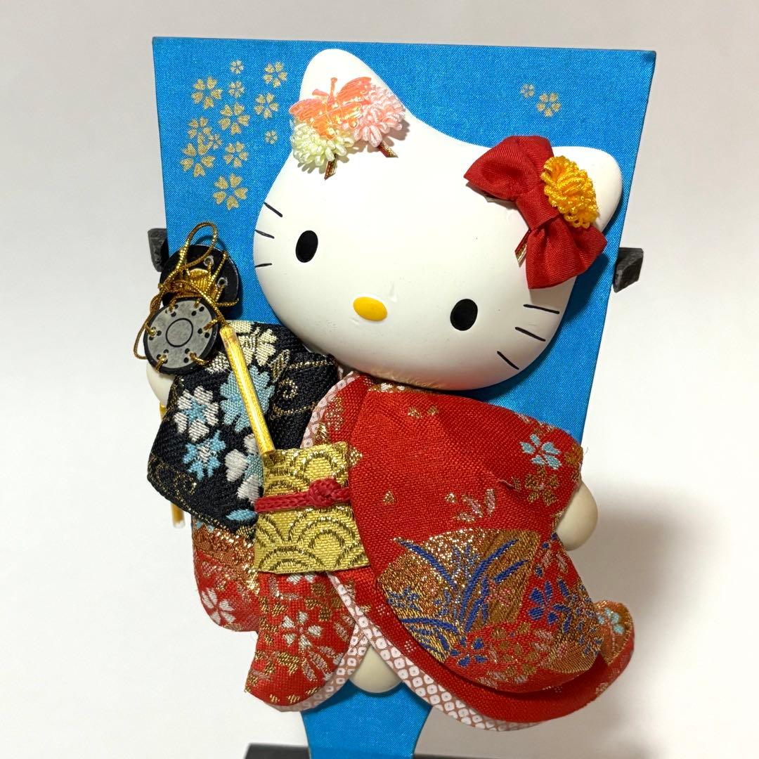 ハローキティ 日本人形 羽子板（スタンド付き）