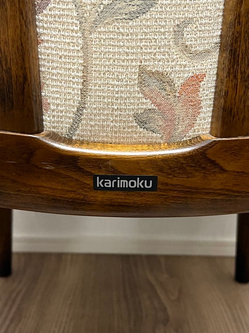 ちほちゃん！美品！カリモク karimoku アームチェア 布張り 木製