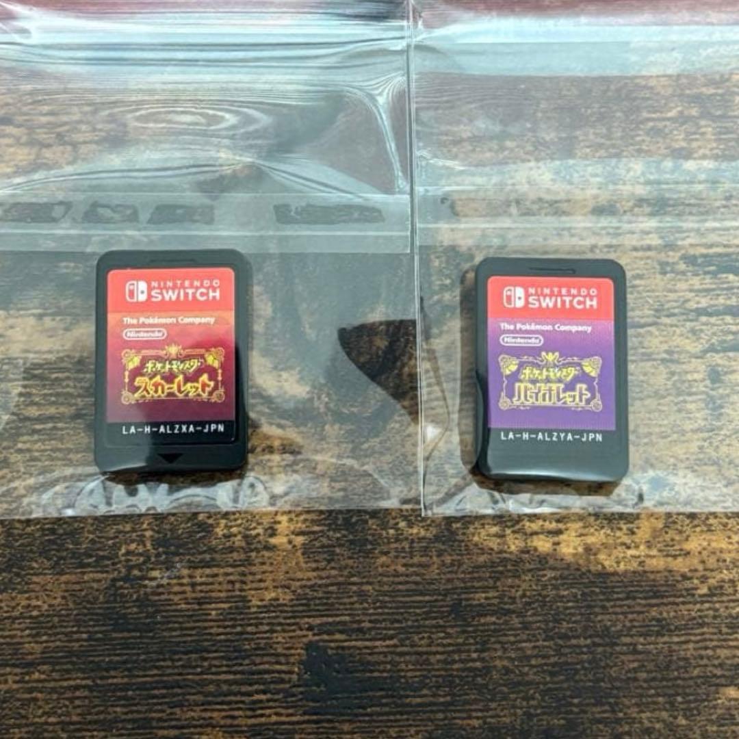 Nintendo Switchポケモンバイオレットスカーレット　ソフトのみ