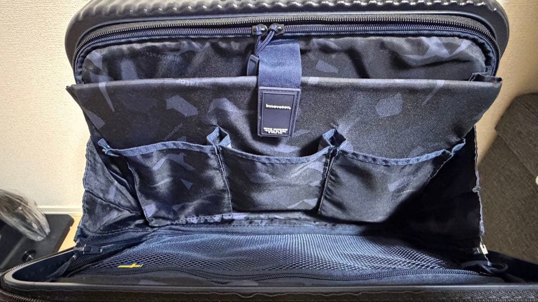 innovator イノベーター　62L INV60 スーツケース