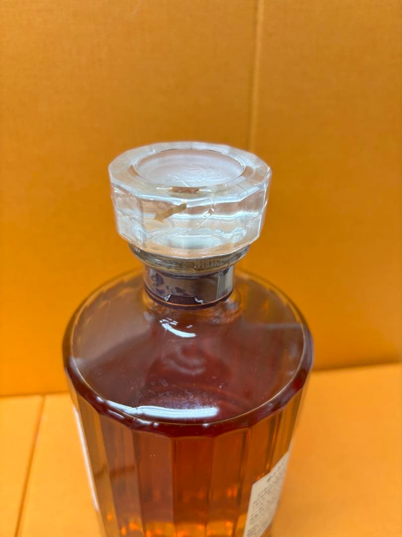 未開栓 サントリ一 響17年 古酒700ml 43% 箱なし