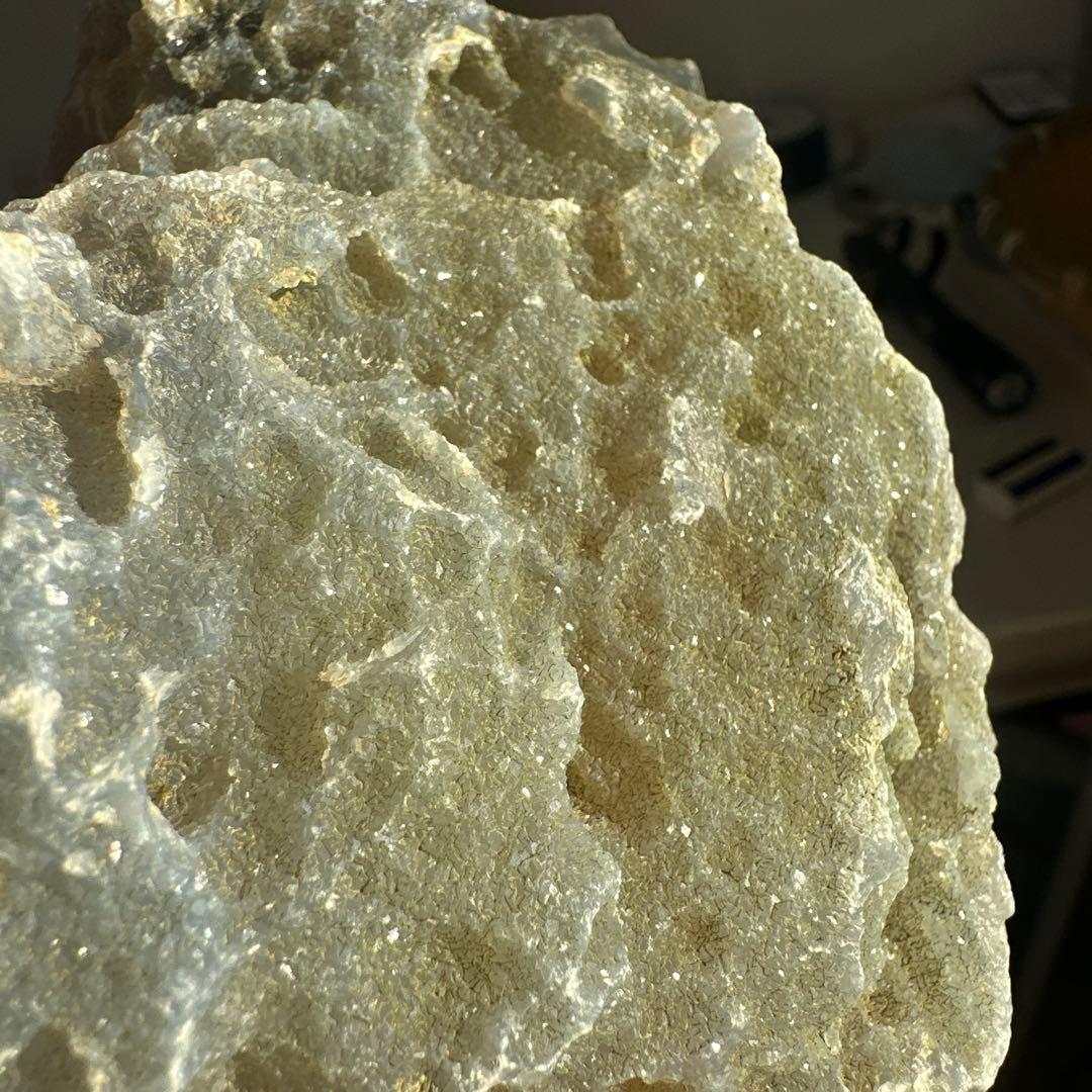 【国産鉱物】青森産　青瑪瑙　原石　ブルーアゲート【特大】1099g